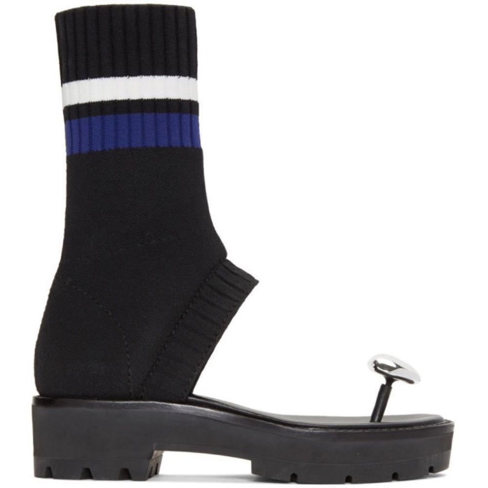 3.1 Phillip Lim  Black Knitted Cat Thong Sandals NWOT Sz 36/US‎ 6